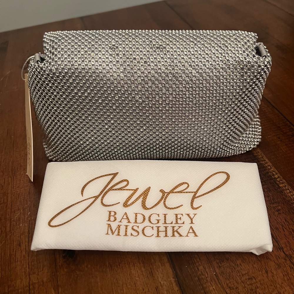 Badgley Mischka | Crystal Mesh Evening Bag - Picture 2 of 6